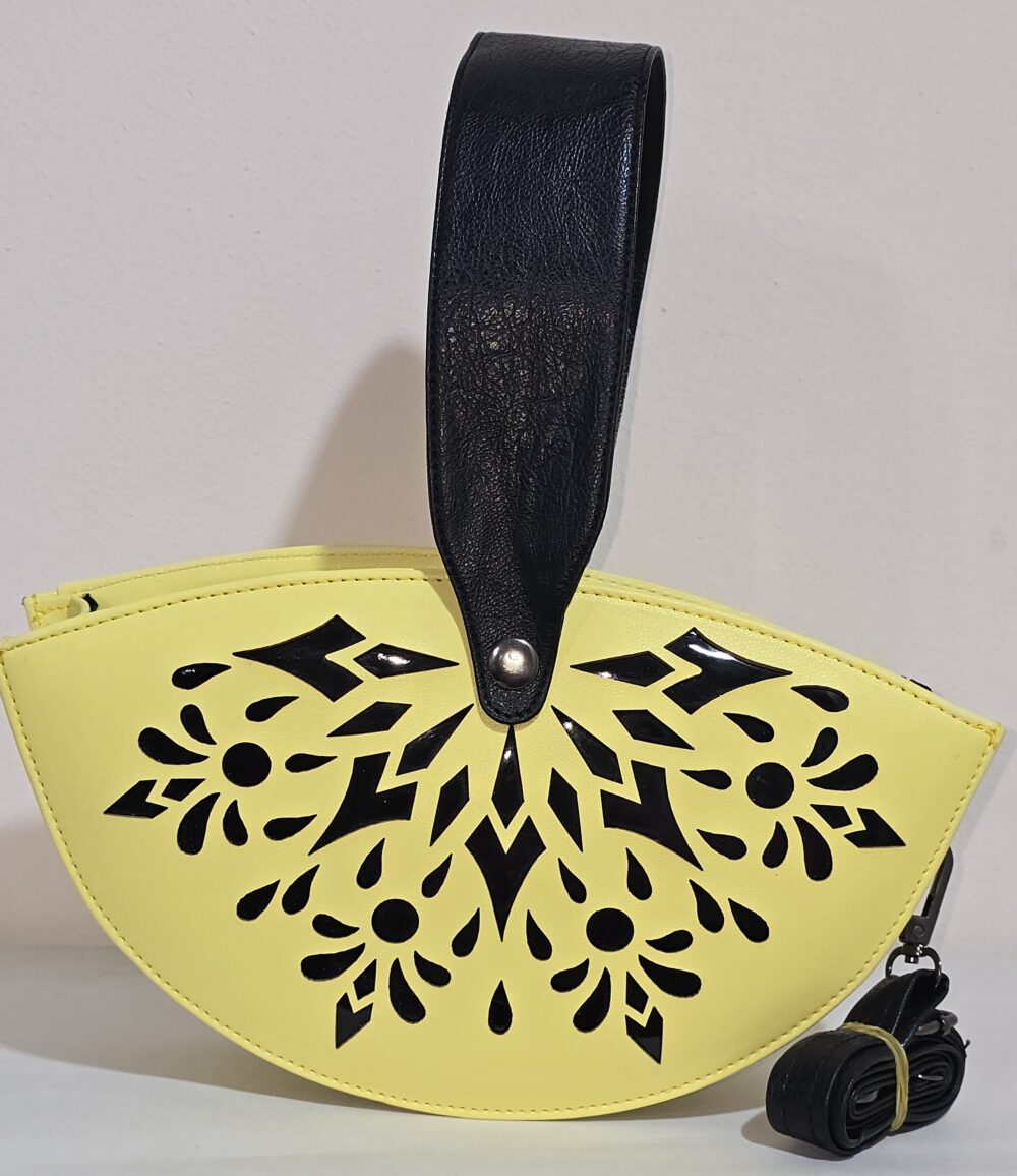 الشنطة الهاف مون - الصورة 8