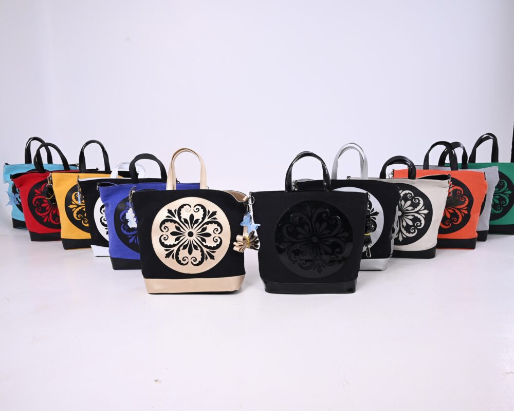 ⁦الشنطة الكيتان علي جلد⁩ - الصورة ⁦9⁩