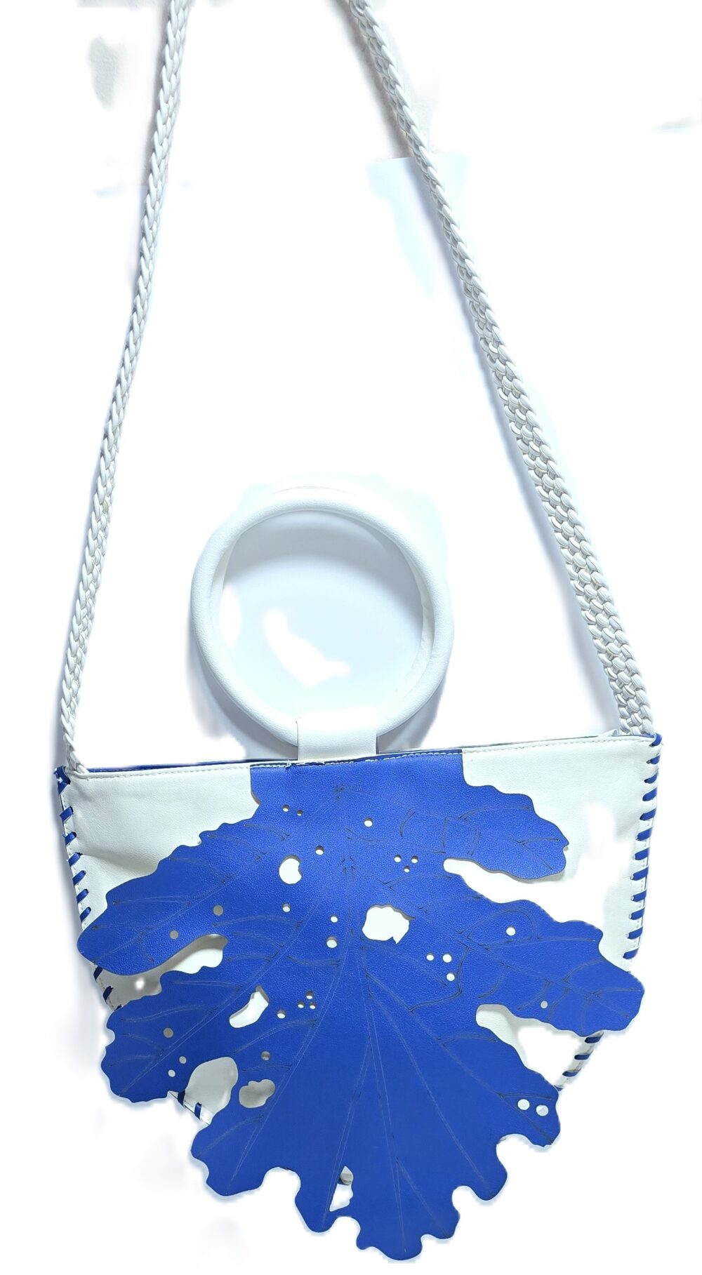 ⁦شنطة ورق البندق⁩ - الصورة ⁦3⁩