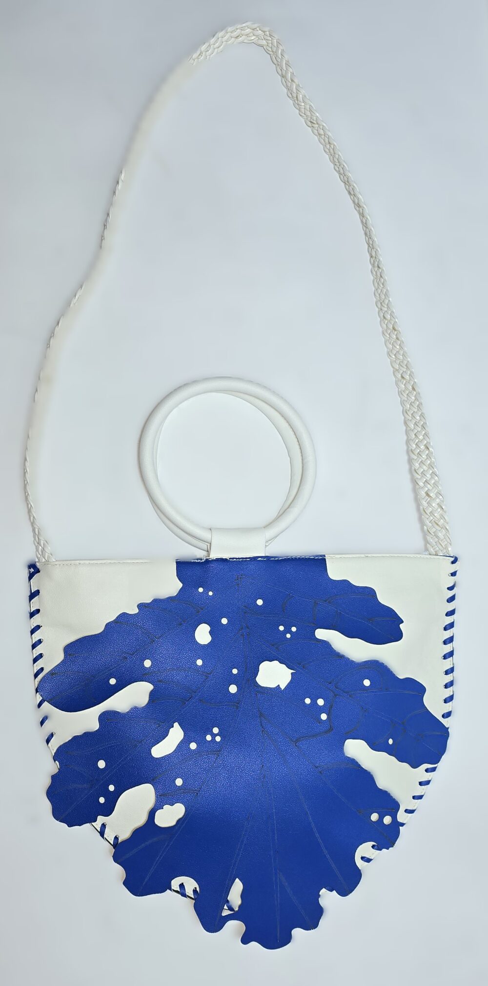 ⁦شنطة ورق البندق⁩ - الصورة ⁦4⁩