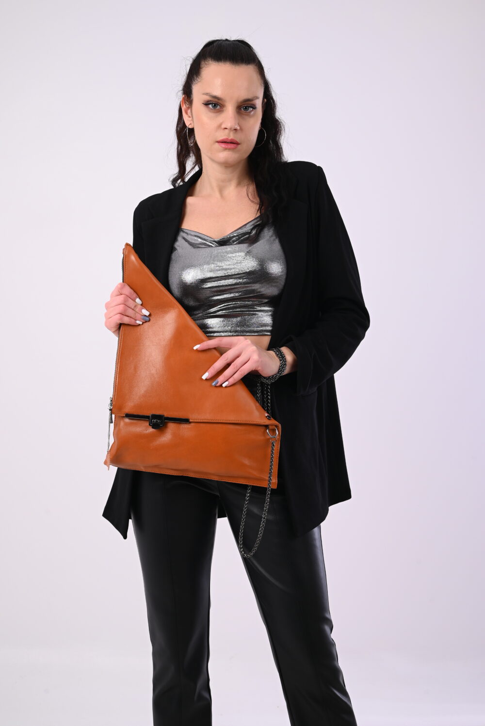 الشنطة الظرف