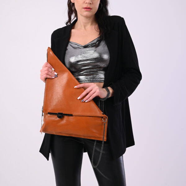 الشنطة الظرف