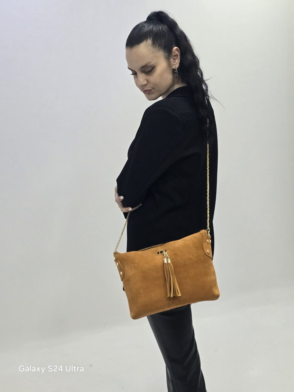 ⁦الشنطة الكروس الشمواة⁩ - الصورة ⁦3⁩